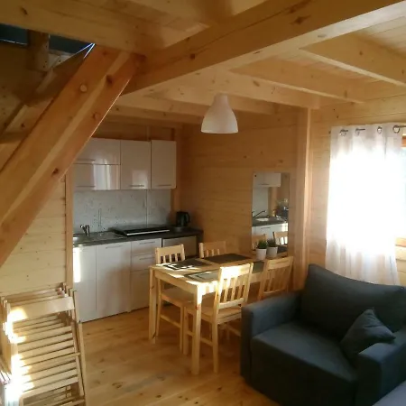 ロッジ Pod Lipami *