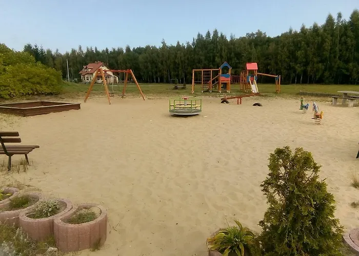 بيت خشبي Pod Lipami *